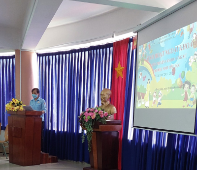 Sinh hoạt ngoại khóa "Tuyên truyền văn hóa ứng xử cho học sinh tiểu học"