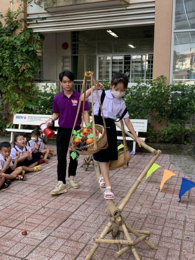 Tổ chức các hoạt động trải nghiệm sáng tạo với chủ đề “Vui khoẻ học tốt”