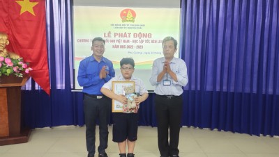 Lễ phát động chương trình “Thiếu nhi Việt Nam – Học tập tốt, rèn luyện chăm” năm học 2022 – 2023.