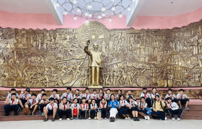 Tổ chức giờ học Lịch sử địa phương tại Bảo tàng Tỉnh Bình Dương  và Nhà tù Phú Lợi cho học sinh lớp 5 Năm học 2023-2024
