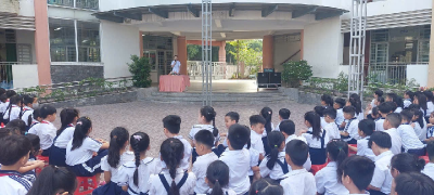 Tuyên truyền giáo dục sức khỏe phòng tránh bệnh cong vẹo cột sống (Tháng 3/2025)