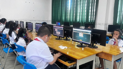Tiếng Anh vươn xa – Nguyễn Trãi chinh phục IOE cấp Quốc gia
