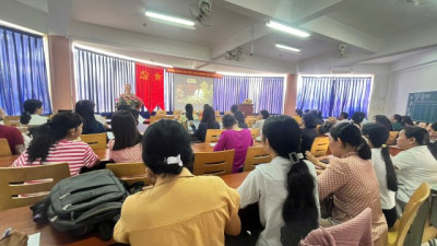 Tham dự Hội nghị Tổng kết năm học của ngành GD&ĐT TP. Hồ Chí Minh