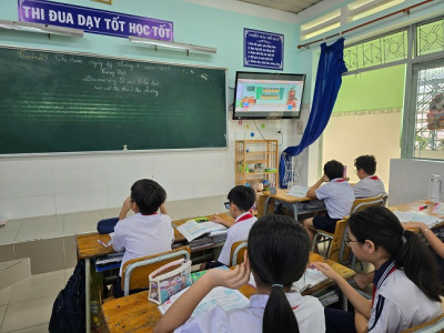 Họp chuyên đề nâng cao năng lực Tiếng Việt cho học sinh lớp 5