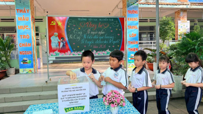 Trường Tiểu Học Nguyễn Trãi Hưởng Ứng Ủng Hộ Quỹ “Vì Người Nghèo” Và Quỹ “Vì Biển Đảo Quê Hương – Vì Tuyến Đầu Của Tổ Quốc” Năm 2026