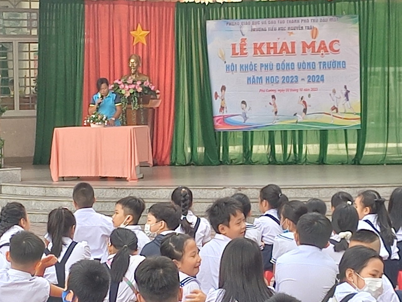 Hội khỏe Phù Đổng Vòng trường năm học 2023-2024