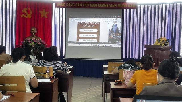 Giáo Viên Trường TH Nguyễn Trãi Tham Gia Tập Huấn Trực Tuyến Về AI