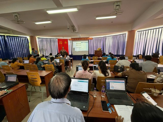 tap huan lms 1
