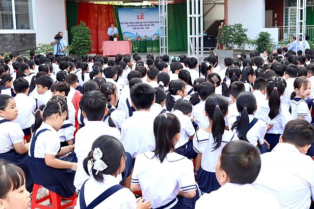 Lễ phát động phòng chống ma túy và tháng cao điểm an toàn giao thông