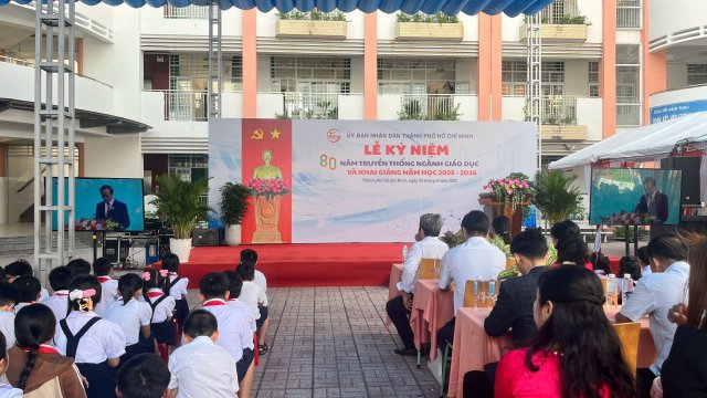 Trường Tiểu học Nguyễn Trãi tổ chức lễ kỷ niệm 80 năm truyền thống ngành giáo dục và khai giảng năm học 2025 – 2026