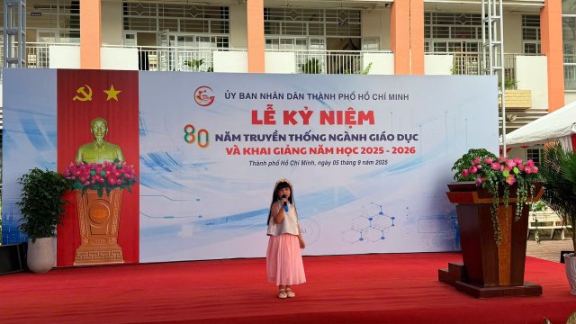 Niềm vui của em (tác giả Nguyễn Huy Hùng) - 